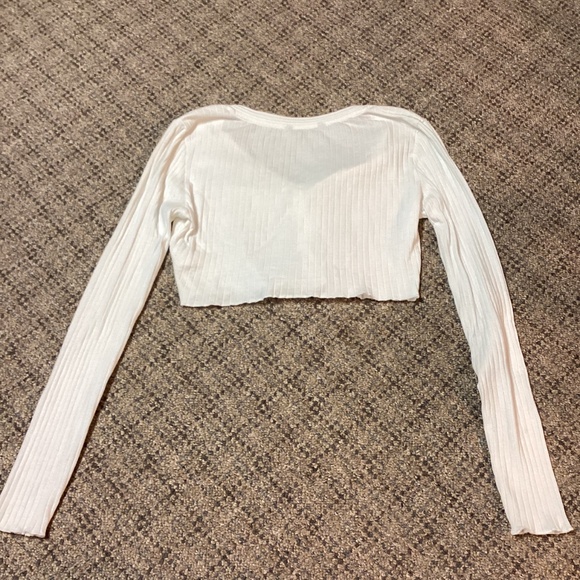 SHEIN White Ribbed Cropped V-neck Long Sleeve Button Front Top * Size Small - Picture 6 of 7
